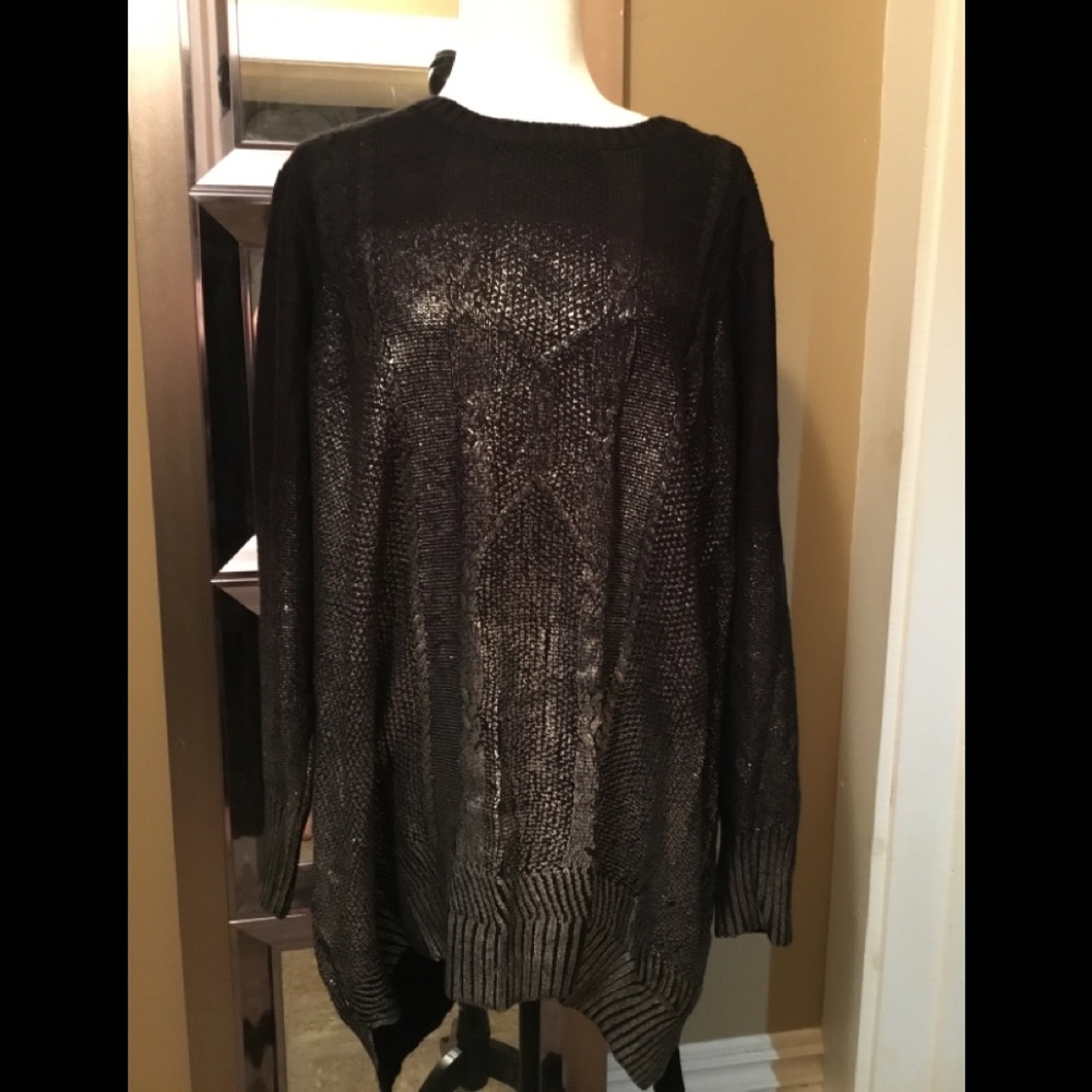 Casual sweater with silver waterfall detail